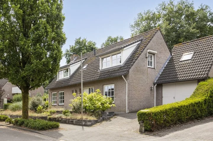 Donauring 190 en Drunen