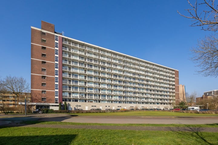 Donderslaan 127 in Groningen photo