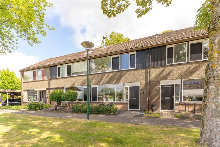 Photo of property Dopperstraat 28, Bunschoten-Spakenburg