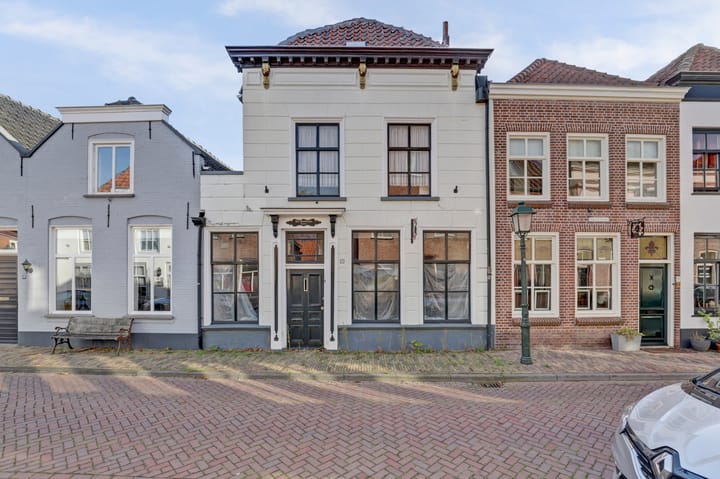 Dordtsestraat 17 in Geertruidenberg Foto