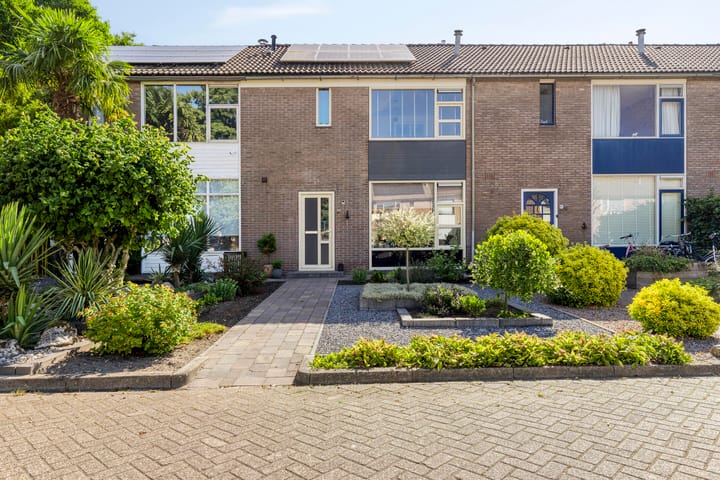 Dorprichterstraat 83 in Oosterwolde Foto