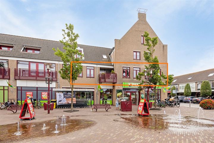 Dorpsplein 27 en Rockanje foto