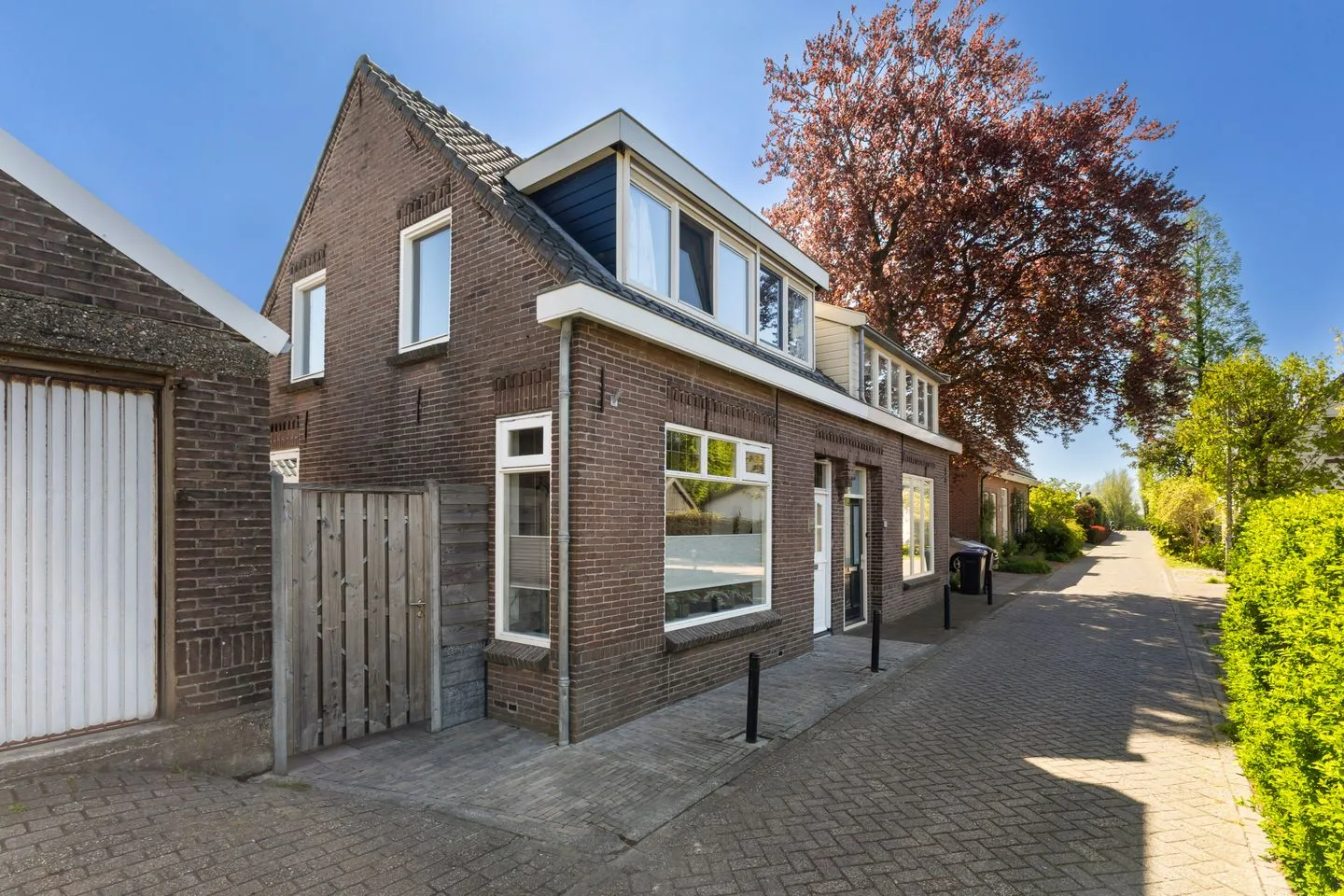 Dorpsstraat 100 Hazerswoude-Dorp
