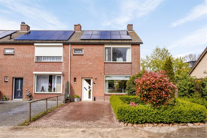 Dorpsstraat 115 in Meeuwen Foto