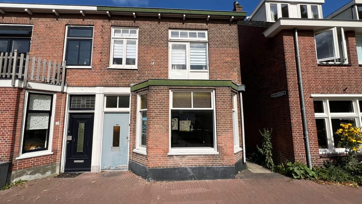 Dorpsstraat 12 in Warmond photo