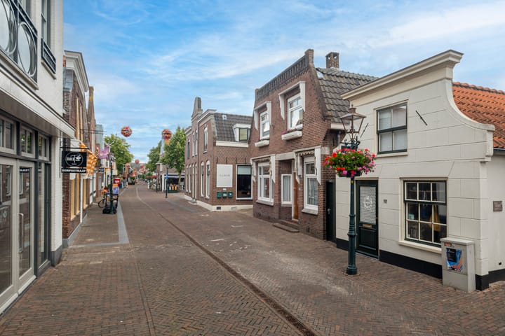 Dorpsstraat 120 in Zoetermeer Foto
