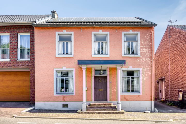 Dorpsstraat 18 in Slenaken Foto