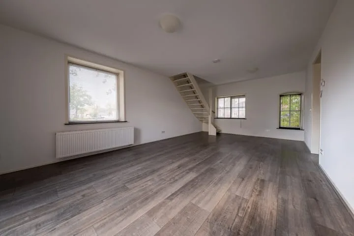 Dorpsstraat 22 A 1 Nieuw-Roden foto 2