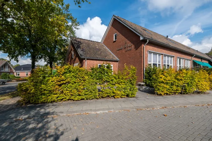 Dorpsstraat 22 A 1 Nieuw-Roden thumbnail 7