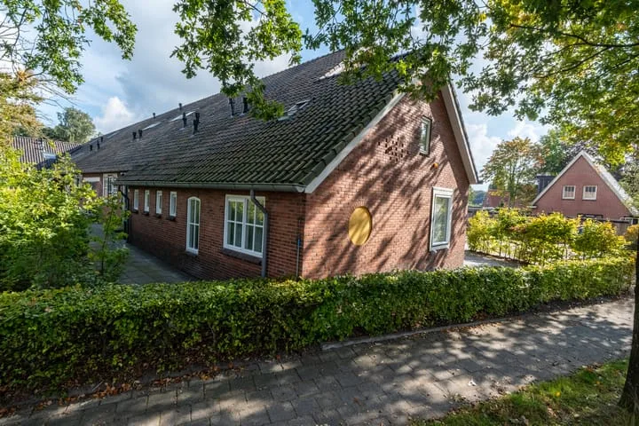 Dorpsstraat 22 F 3 Nieuw-Roden thumbnail 7