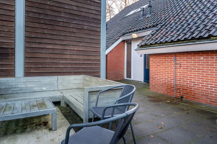 Dorpsstraat 22 F 3 Nieuw-Roden thumbnail 9