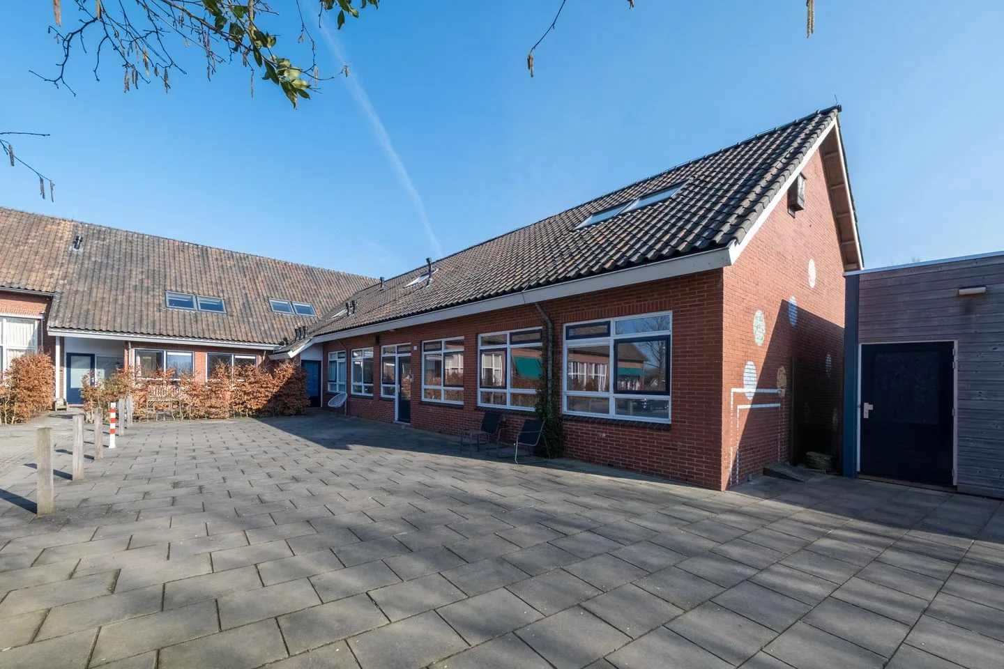 Dorpsstraat 22 G 1 Nieuw-Roden foto 2