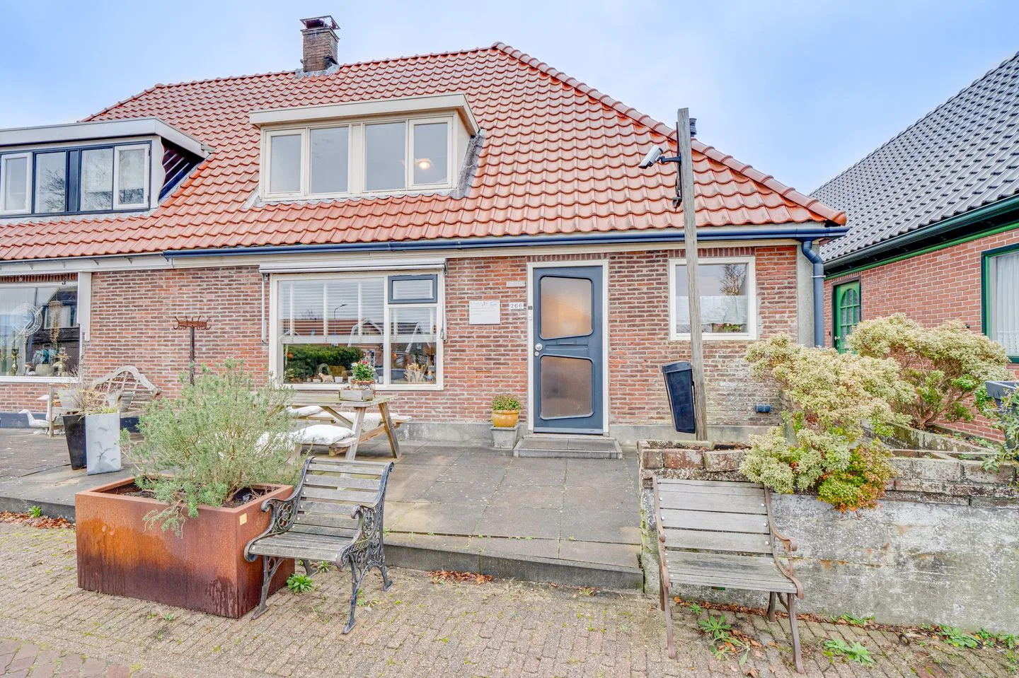 Dorpsstraat 266 Zuid-Scharwoude foto 3