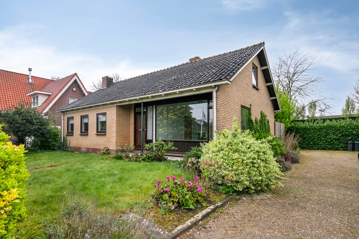 Dorpsstraat 33 in Rijswijk (NB)