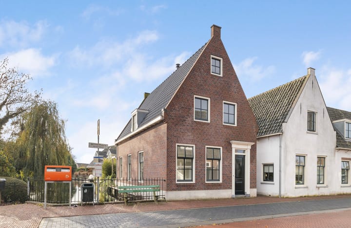 Dorpsstraat 4 in Nieuwer Ter Aa