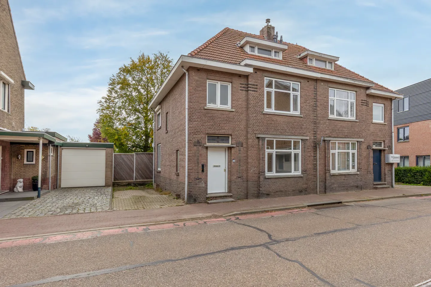 Dorpsstraat 42 in Schinnen