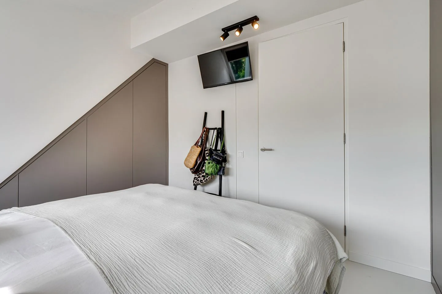 Dorpsstraat 691 A Noord-Scharwoude thumbnail 16