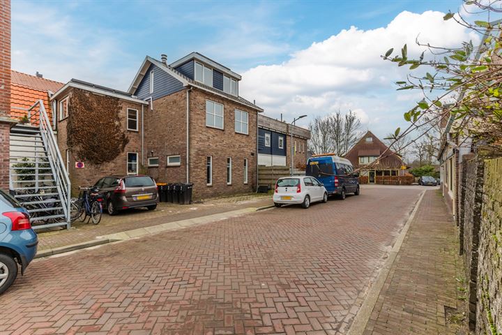 Dorpsstraat 712A in Noord-Scharwoude Foto