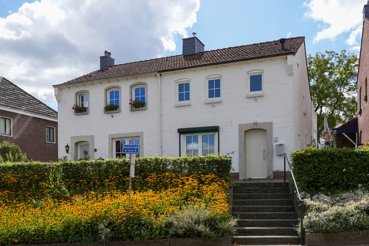 Dorpsstraat 9 in Slenaken Foto