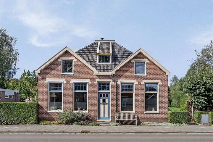 Dorpsstraat 9 in Onstwedde Foto