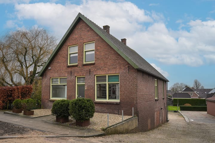 Photo of property Dorpsstraat 91, Wamel