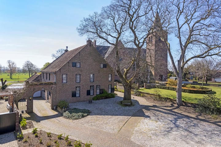 Dorpstraat 10 in Beegden Foto