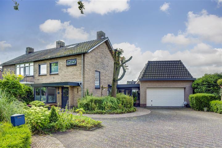 Dorpstraat 45a in Groessen foto