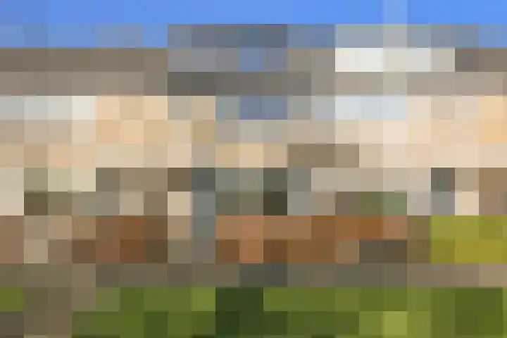 Dorpstraat 52 in Nieuw-Vennep