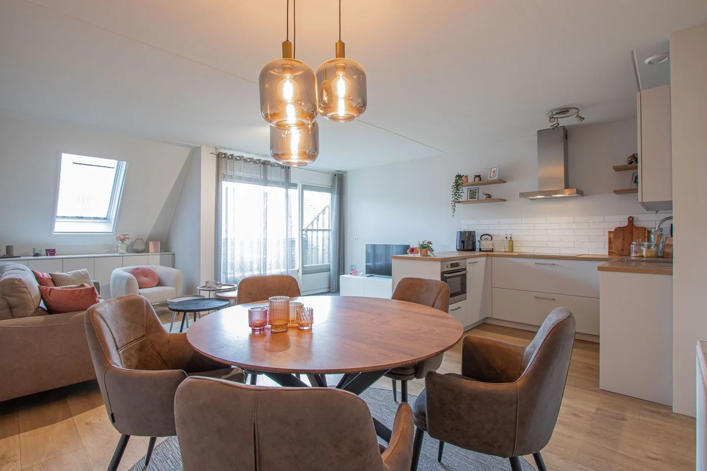 Dorpstraat 96 d Heythuysen thumbnail 4