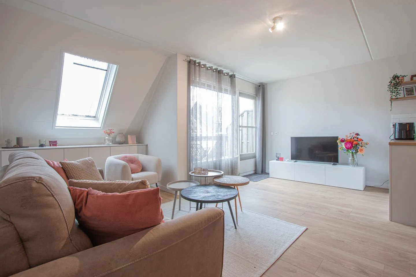 Dorpstraat 96 d Heythuysen thumbnail 9