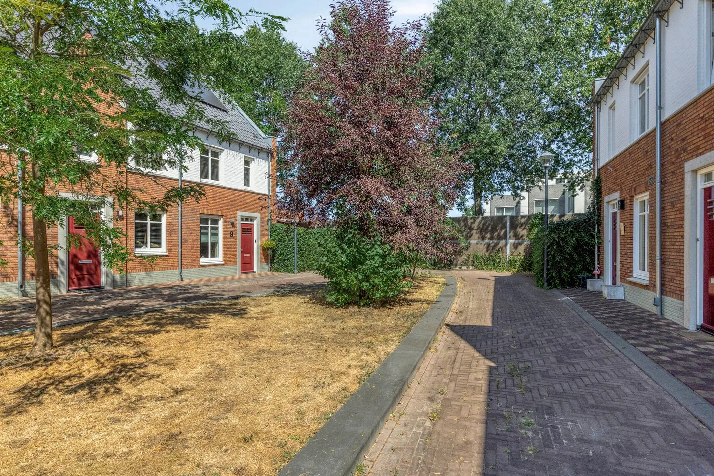 Dorresbus 9 Nuenen thumbnail 6
