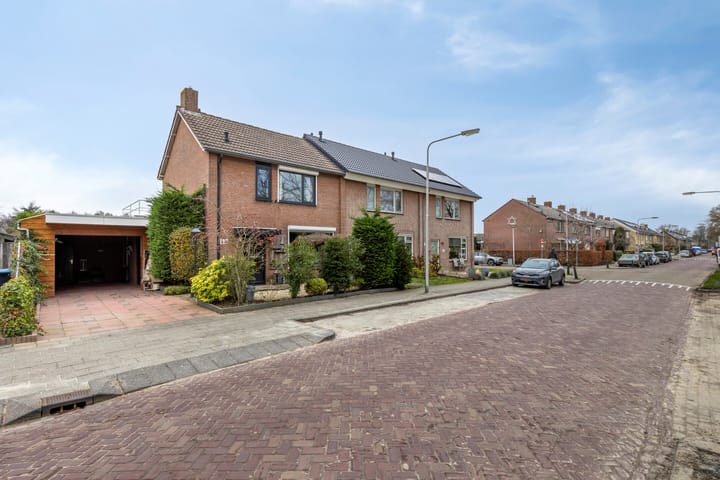 Foto de la vivienda Dorus Rijkersstraat 1, Dinteloord