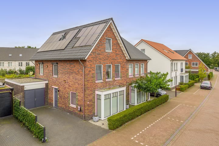 Dotterbloemdreef 17 in Harderwijk Foto