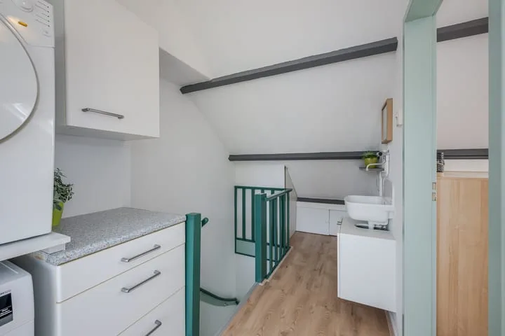Douw van der Kraplaan 27 Voorschoten thumbnail 28