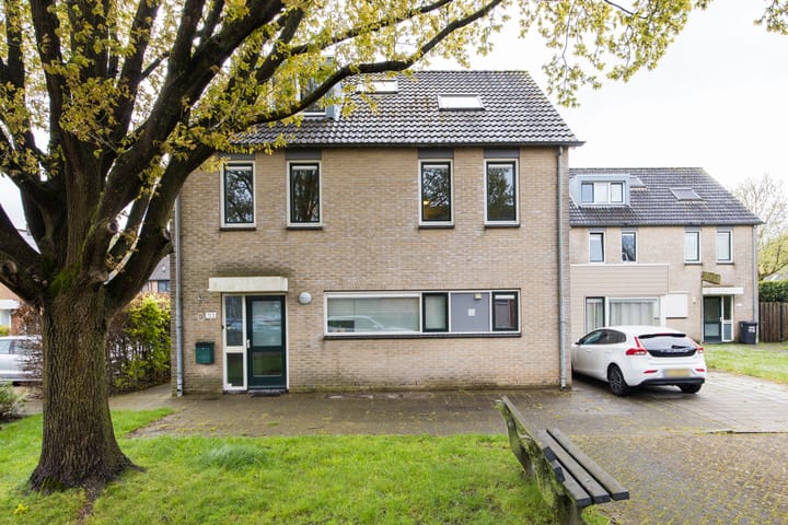 Douwencamp 113 in Nijkerk