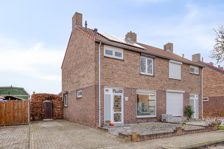 Dr. Ariënsstraat 11 in Posterholt