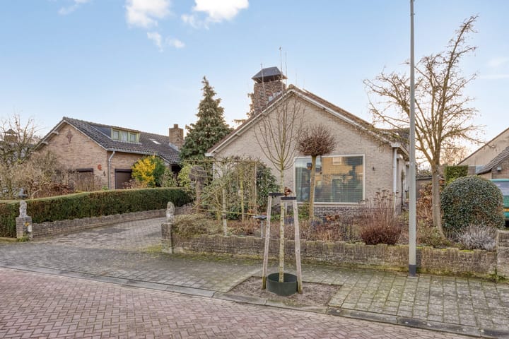 Photo of property Dr. Ariënsstraat 4, Berghem