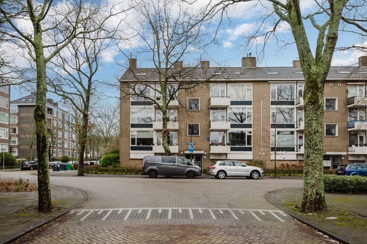 Dr Augustijnlaan 45 in Rijswijk