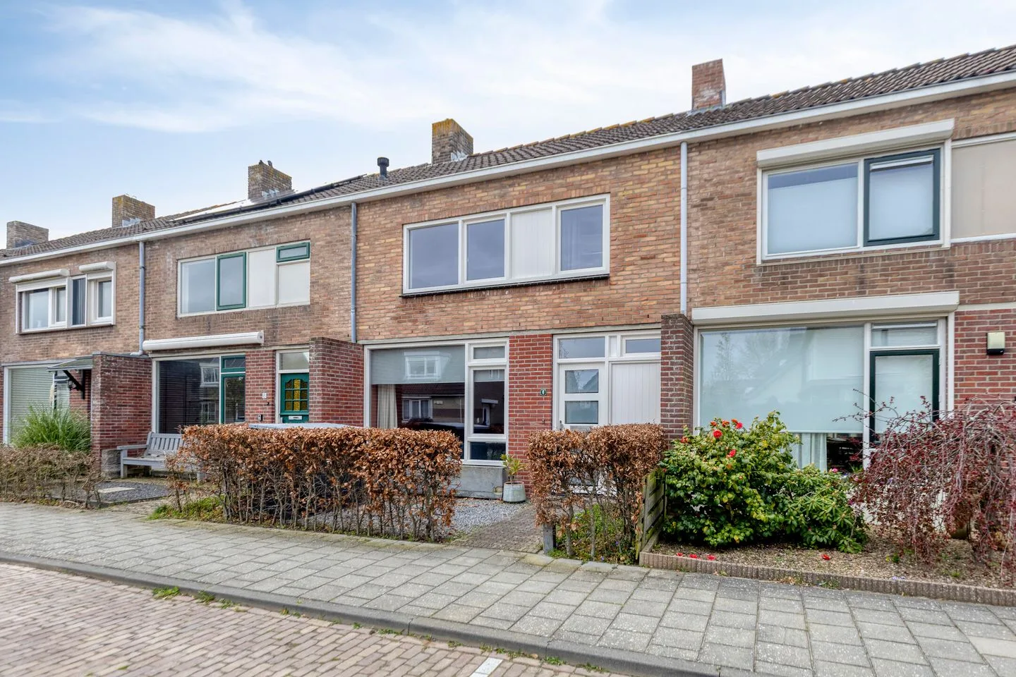 dr. B. Vaandragerstraat 6 en Domburg