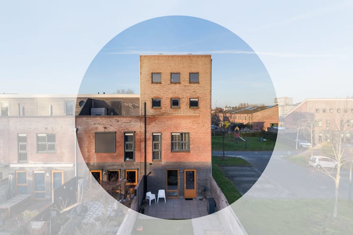 Photo of property Dr. Bearda Bakkerstraat 66, Leeuwarden