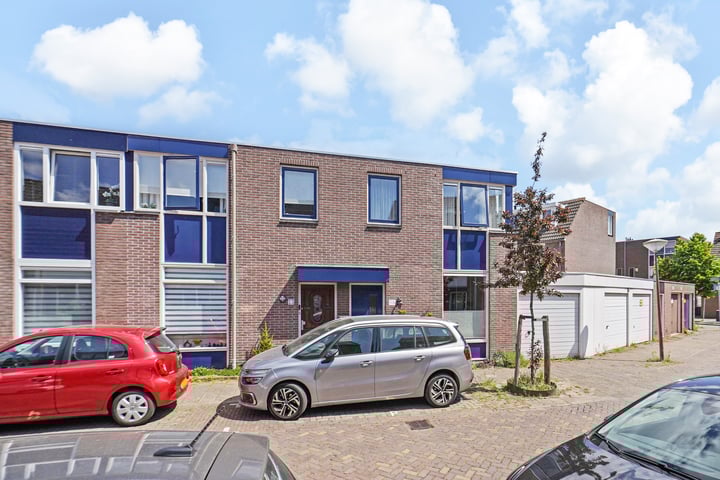 Dr. G. Knuttelstraat 11 in 's-Gravenhage photo