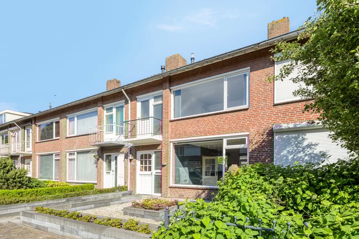 Dr. H. Mollerstraat 51 in Best photo