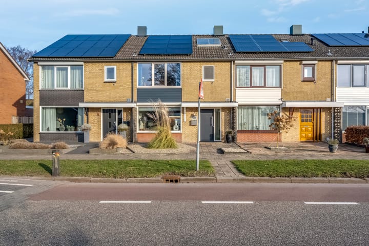 Photo of property Dr HAW van der Vechtlaan 74, Hasselt