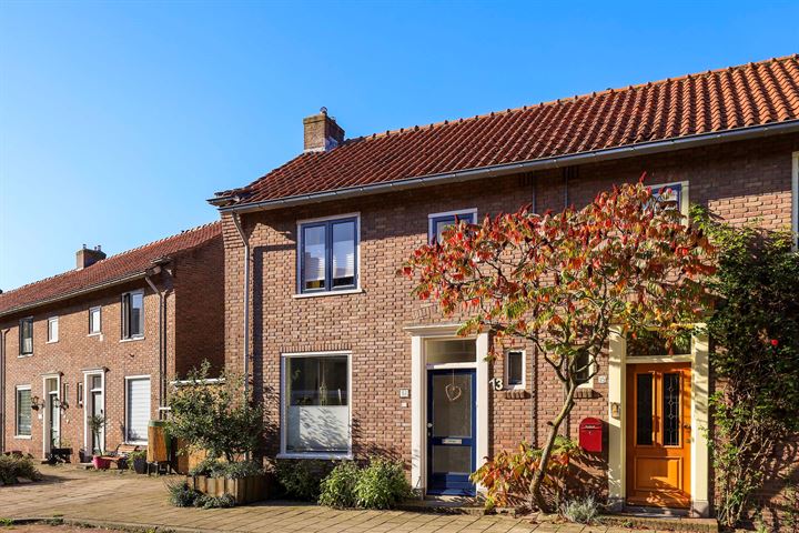 Dr. M.E. Houckstraat 13 in Deventer Foto