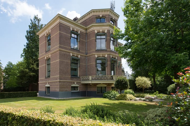 Dr. Nassaulaan 9 dans Assen photo