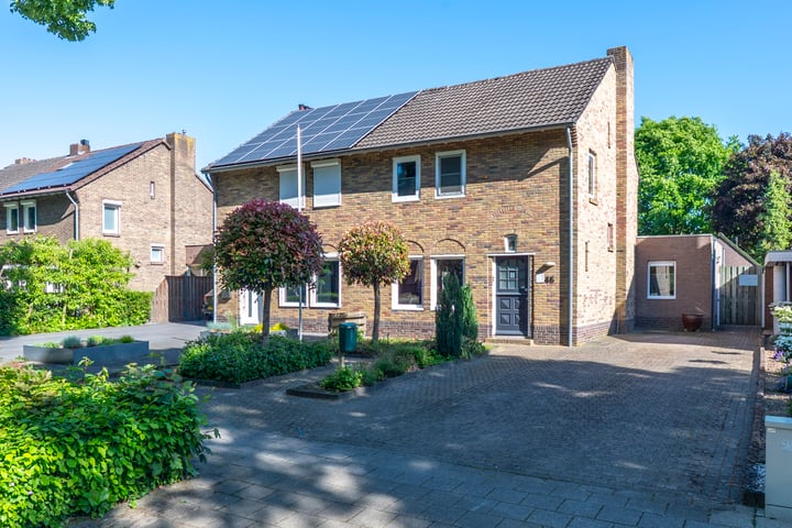 Dr. Poelslaan 46 in Sittard Foto