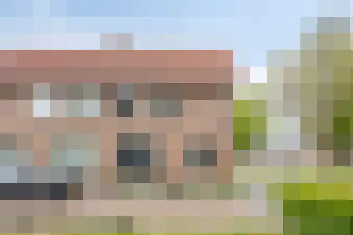 Dr. Poelsstraat 35 's-Hertogenbosch thumbnail 43