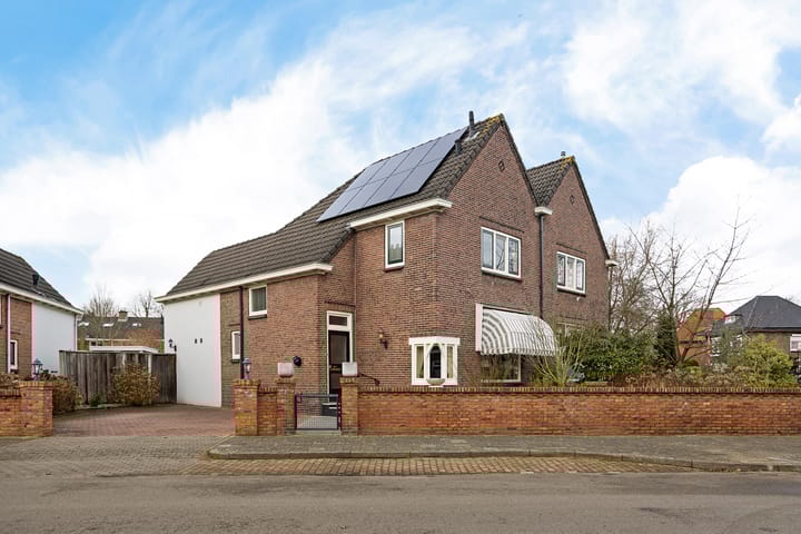 Dr. Schaepmanlaan 2 in Enschede Foto