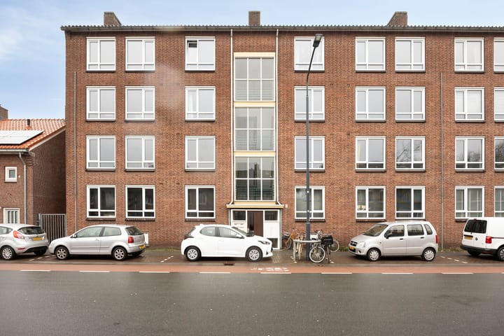 Dr. Struyckenstraat 112A dans Breda photo