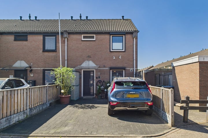 Drakenberg 17 en Roosendaal foto